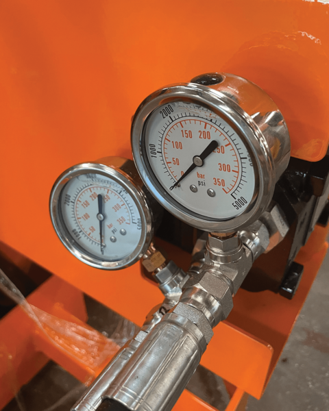 RMH_hydraulic_gauges
