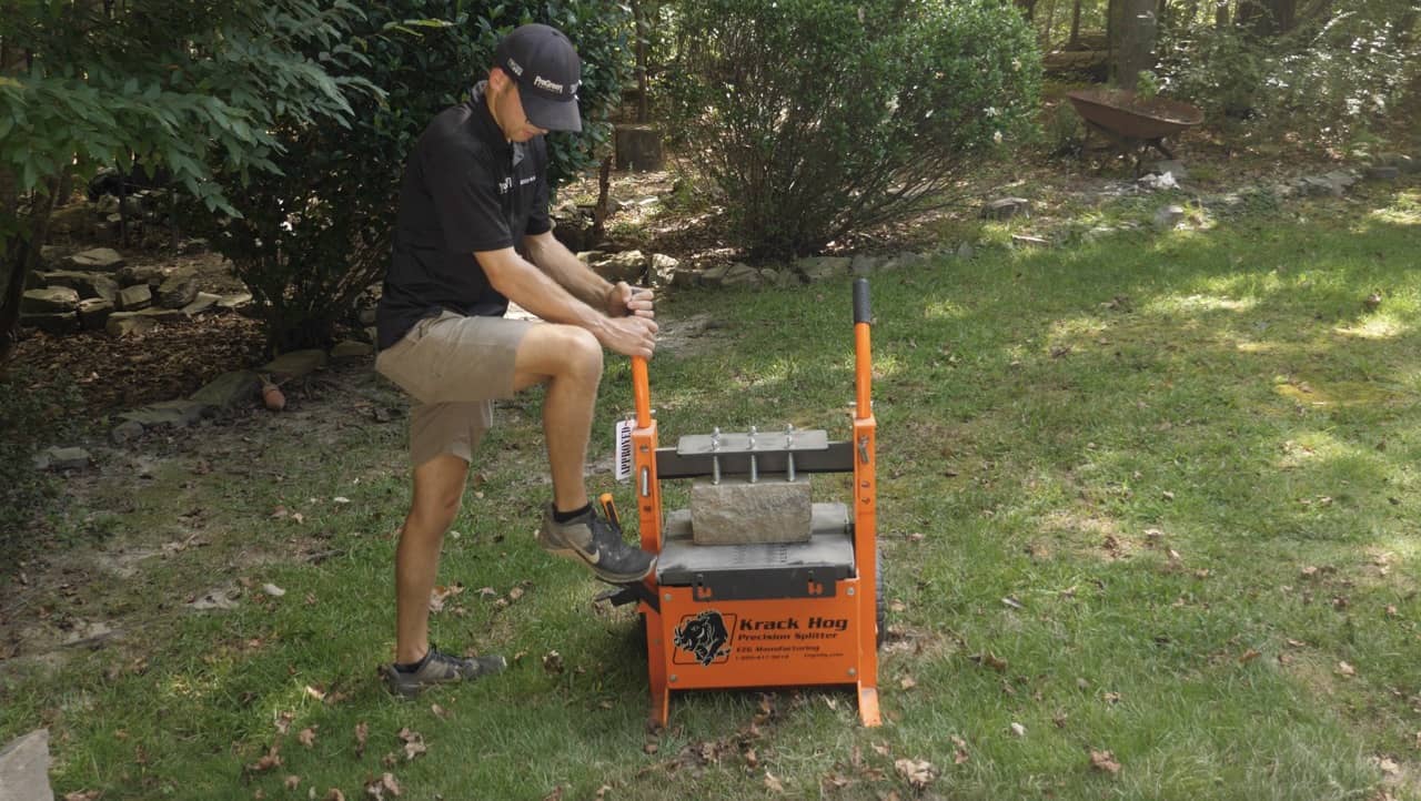 Krack Hog_action_pro green_2023 5 Large