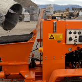 Hog_Pump_in_use_LangMas