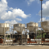 MH_silo_fill_with_hog_troughs